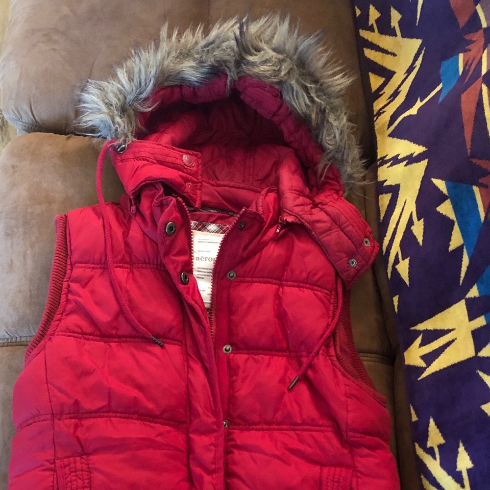Aeropostale Puffer Vest